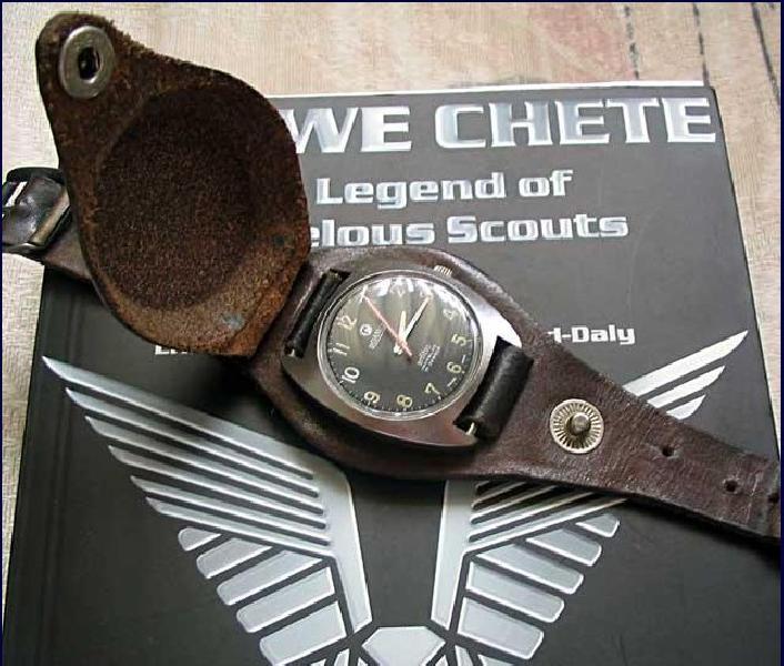 20mm Black 1950s Pattern Leather Military Watch Strap with Protective Face Cover - Image 8