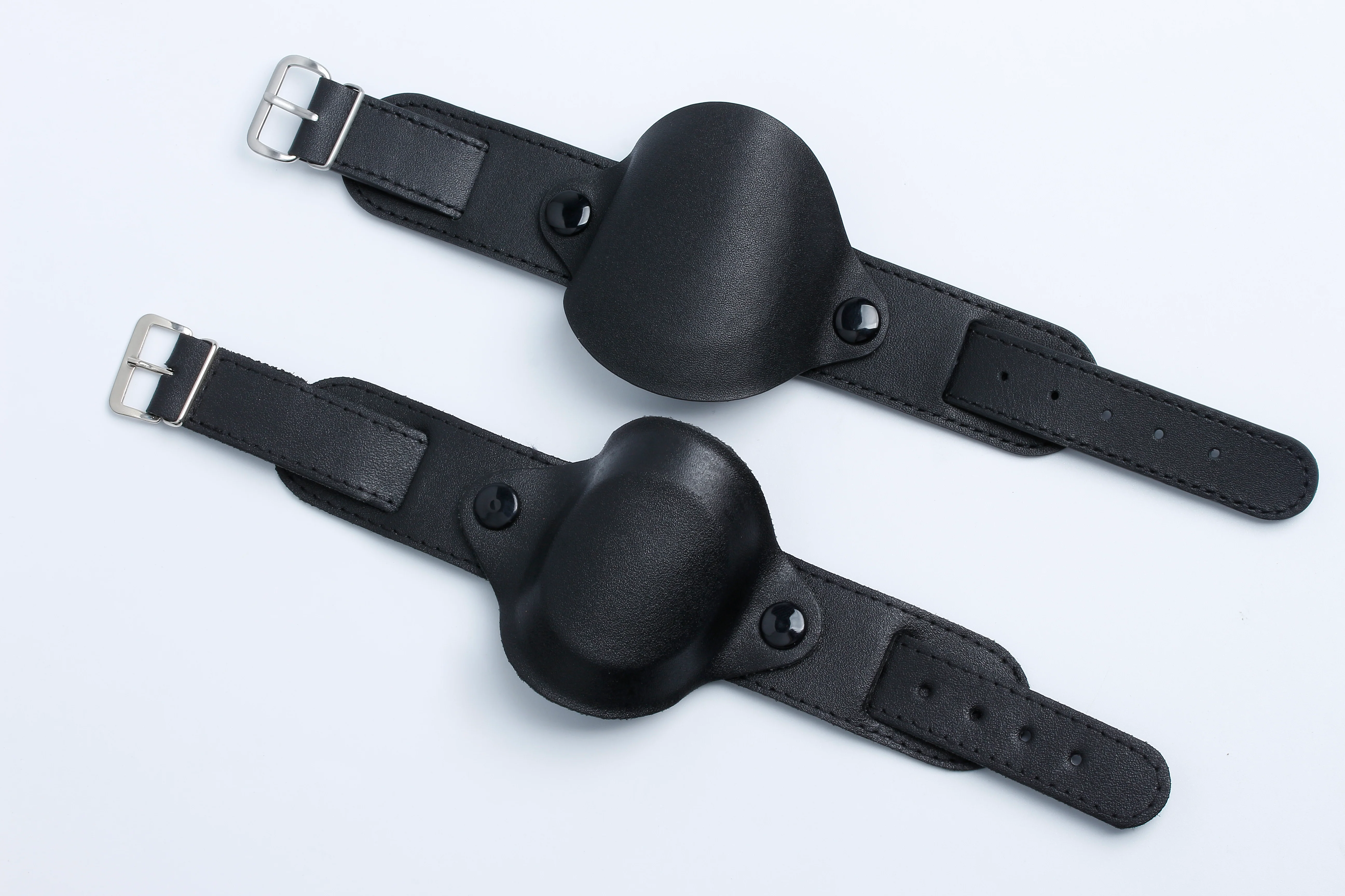 18mm Black 1950s Pattern Leather Military Watch Strap with Protective Face Cover - Slight Seconds to Clear at just 25% of the normal price! - Image 3