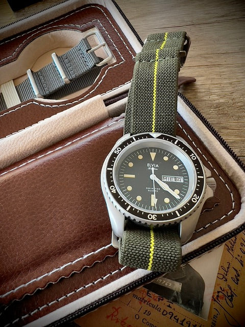ELVIA Day/Date Military Divers Watch with Sapphire Crystal and Quartz Movement - Image 13