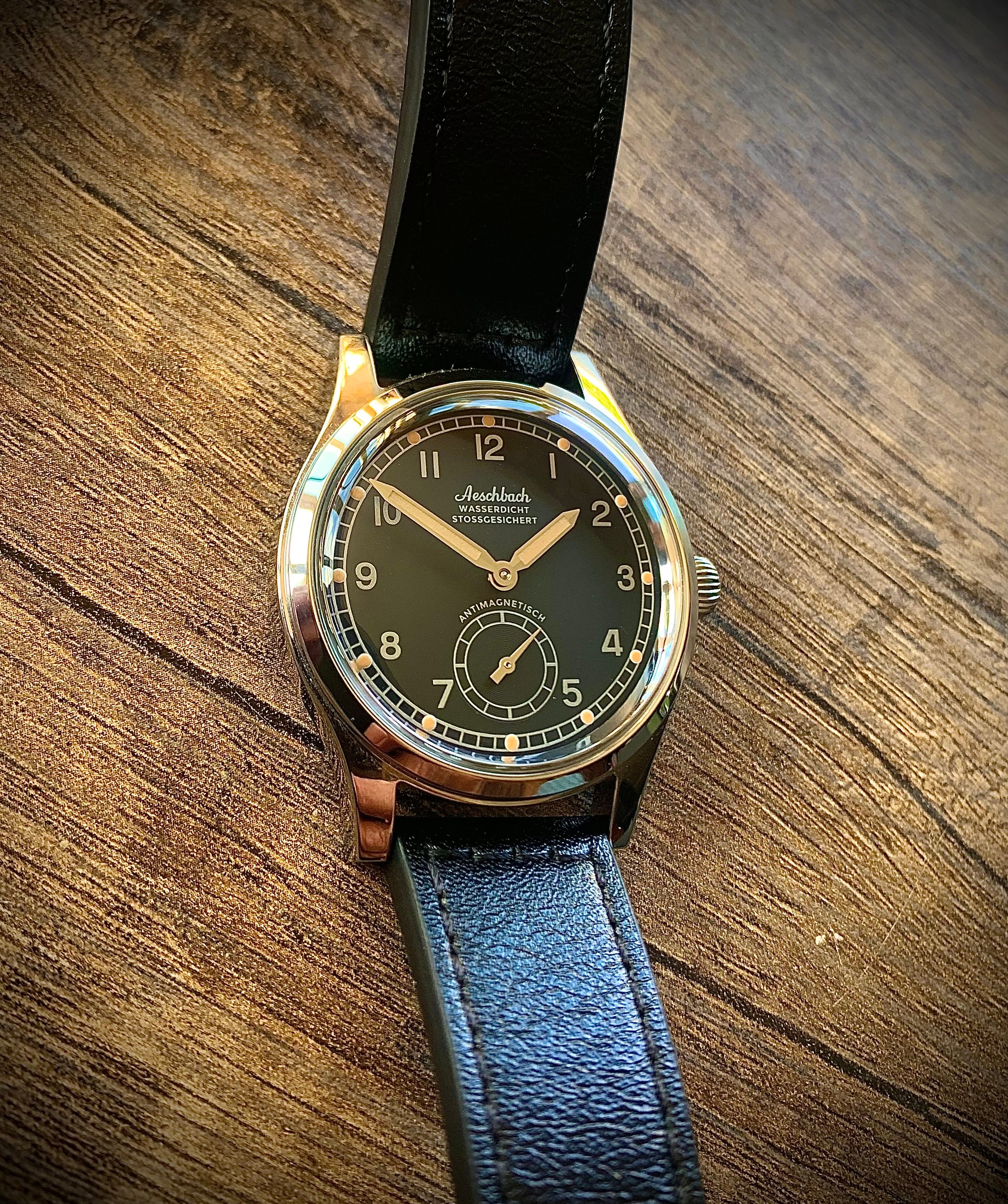 Aeschbach WW2 Pattern Germany Luftwaffe / Reichsluftfahrtministerium (RLM) Pilots Watch with Sapphire Box Crystal and 21 Jewel Automatic Mechanical Movement - Image 10