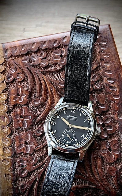 Aeschbach WW2 Pattern Germany Luftwaffe / Reichsluftfahrtministerium (RLM) Pilots Watch with Sapphire Box Crystal and 21 Jewel Automatic Mechanical Movement - Image 9