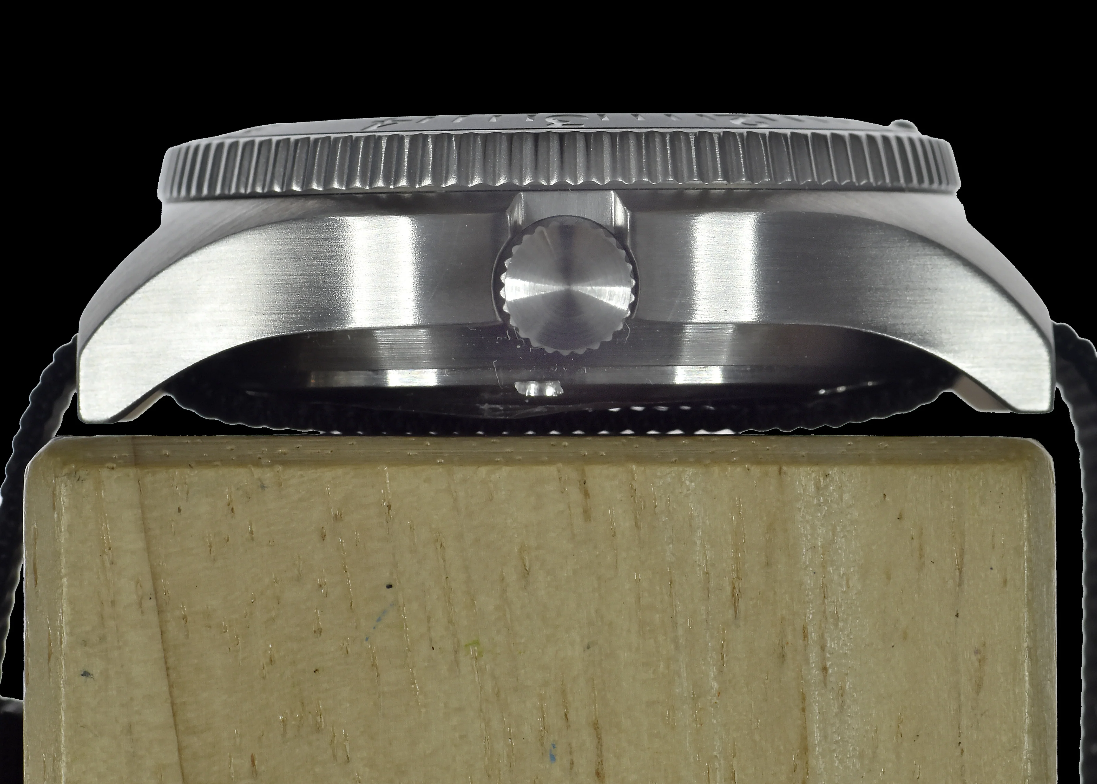 MWC 300m Water Resistant Stainless Steel Tritium GTLS Navigator Watch (Automatic) - Image 3