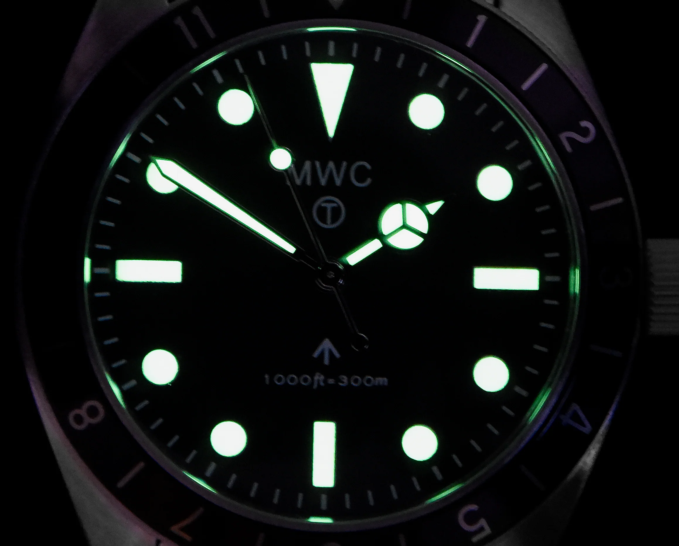 MWC Classic 1960s Pattern Dual Time Zone Automatic Divers Watch with Retro Luminova Paint and Sapphire Crystal - Image 3