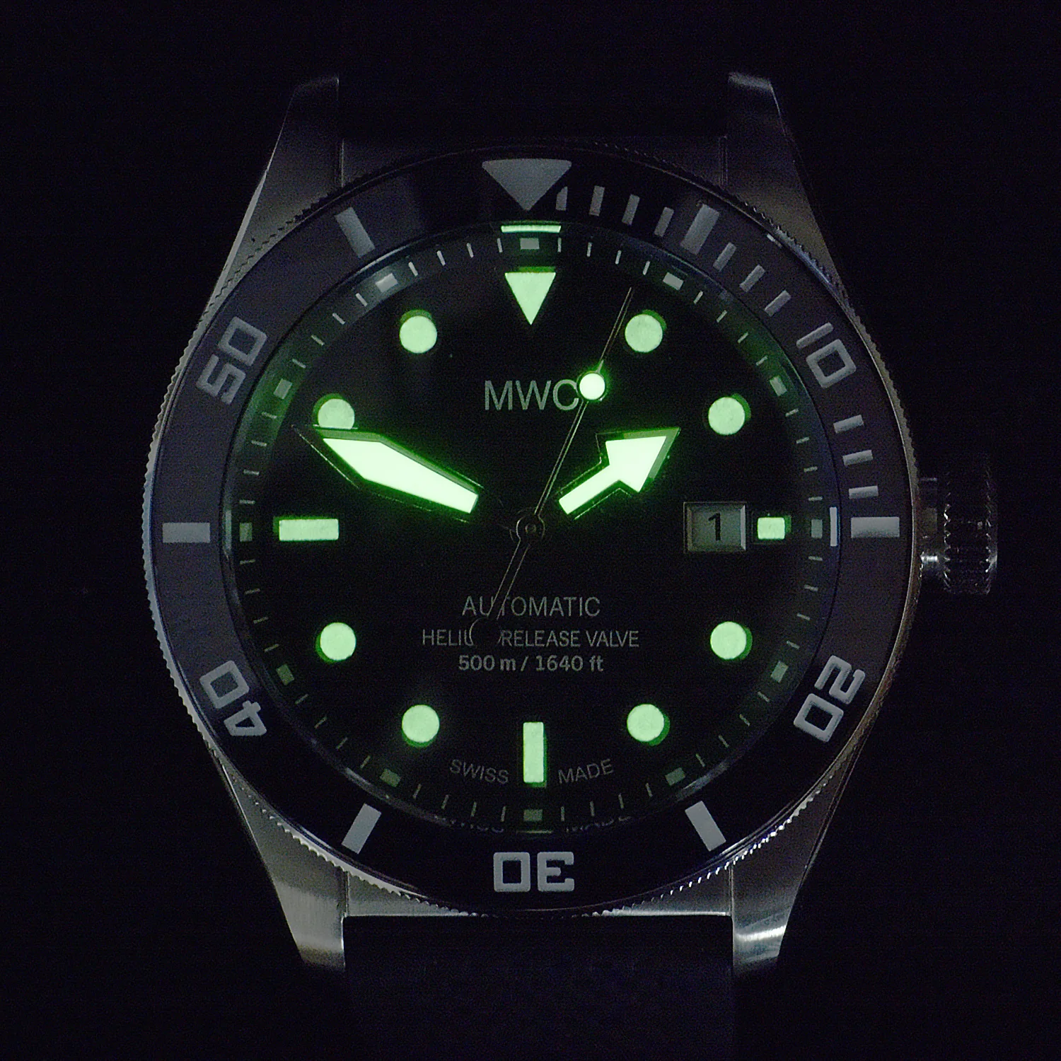 MWC Swiss Made 500m (1640ft) Water Resistant Automatic Divers Watch in Stainless Steel With Sapphire Crystal, Ceramic Bezel and Helium Valve - Image 2