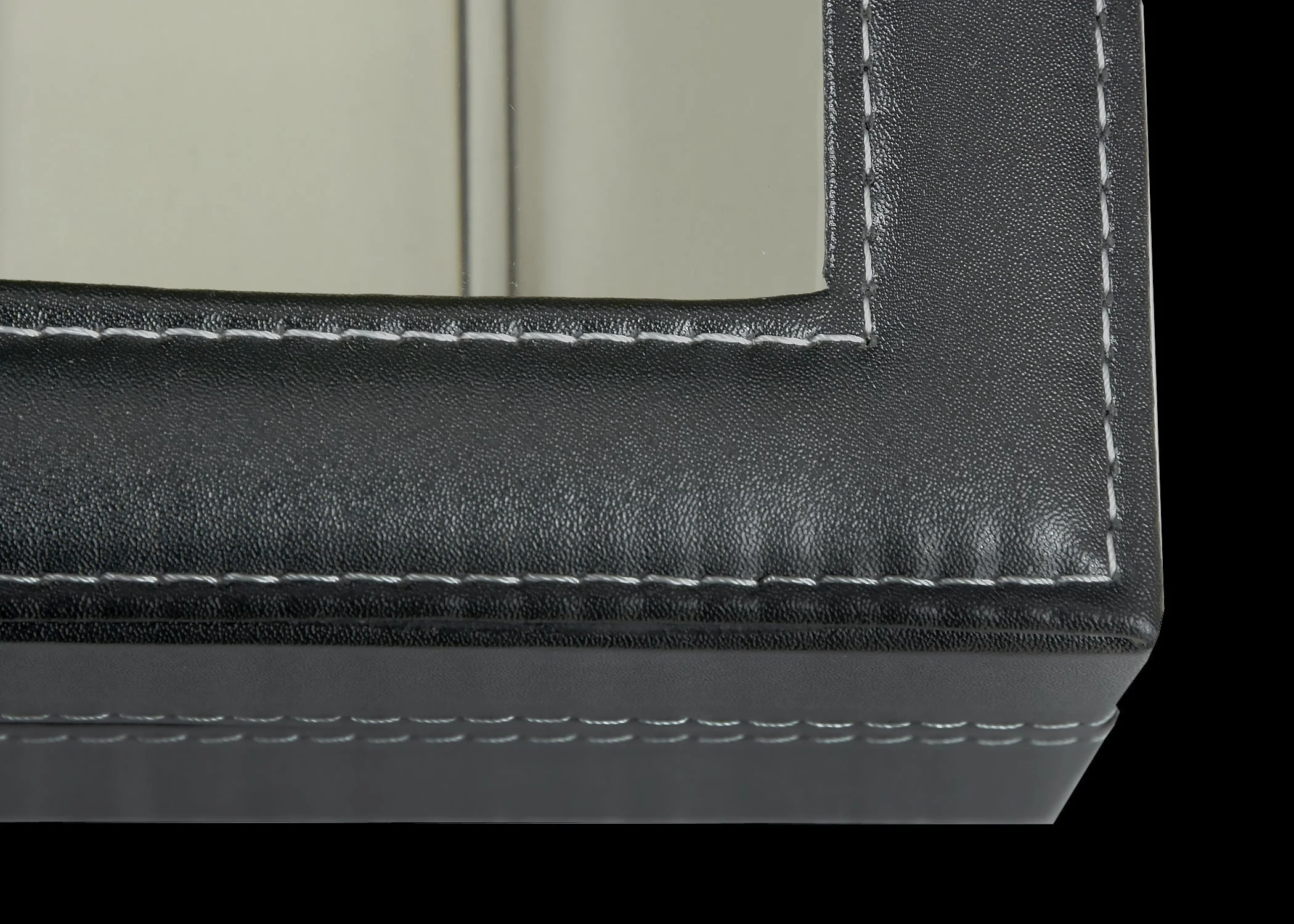 PU Leather Watch Display Case for 6 Watches with a Clear See Through Lid and Lock - Image 4