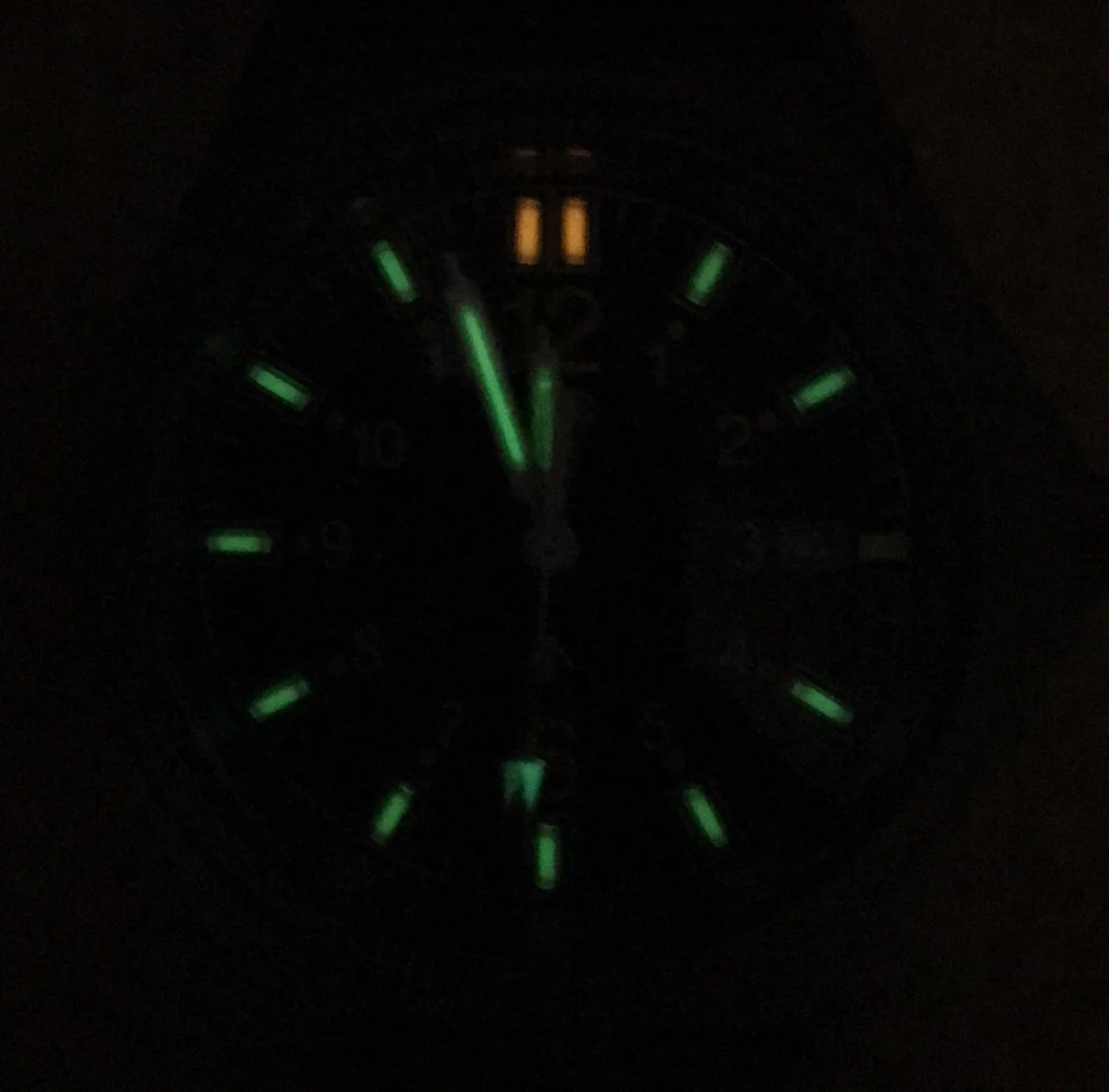 G10SL MKV 100m Water Resistant Military Watch with GTLS Tritium Light Sources and 10 Year Battery Life - Image 4