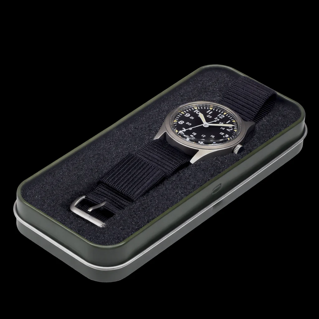 GG-W-113 U.S 1960s Pattern Handwound Military Watch with Plexiglass Crystal and Mechanical Movement - Image 6