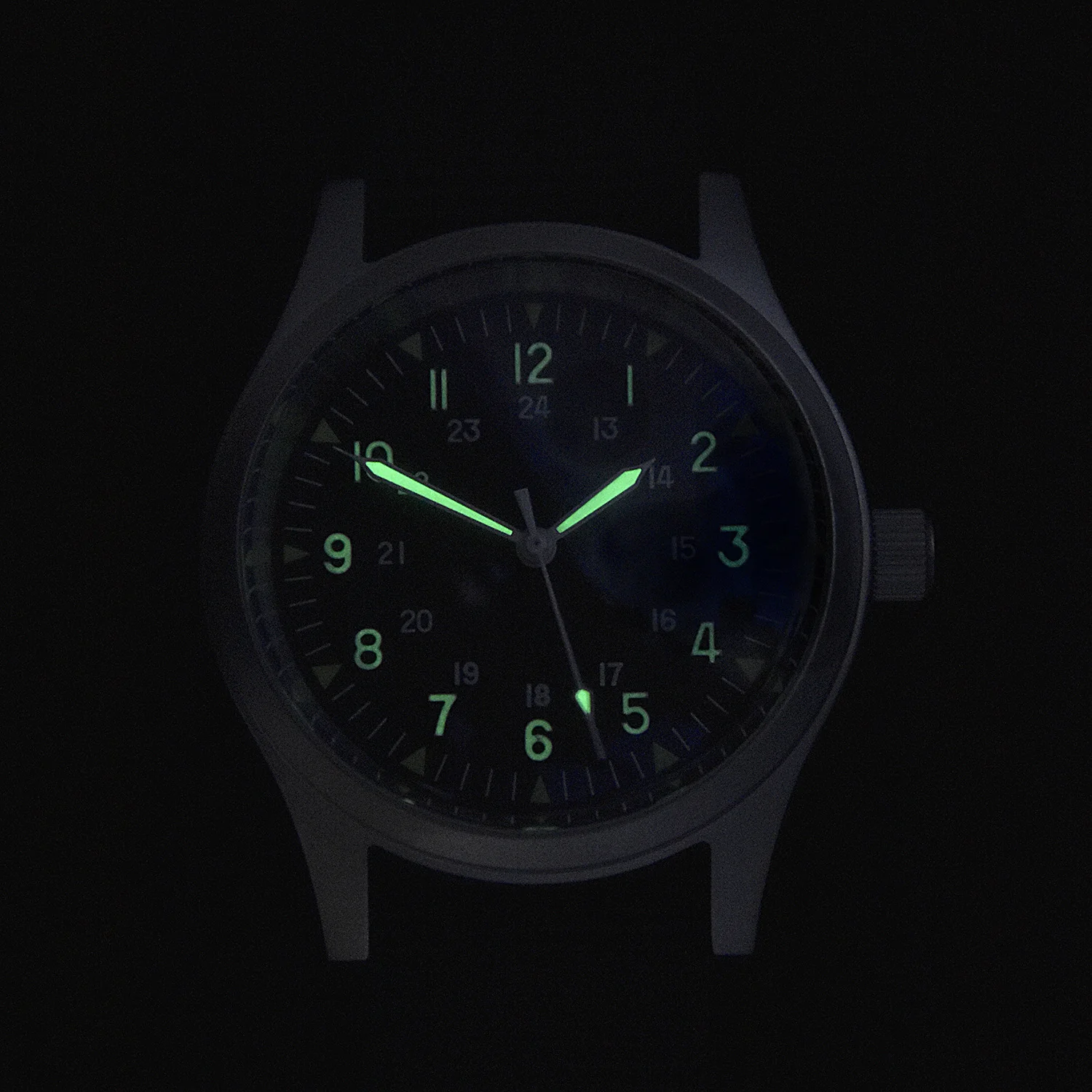 GG-W-113 U.S 1960s Pattern Automatic 100m/330ft Water Resistant Military Watch with Shatter and Scratch Resistant Sapphire Box Crystal - Image 4