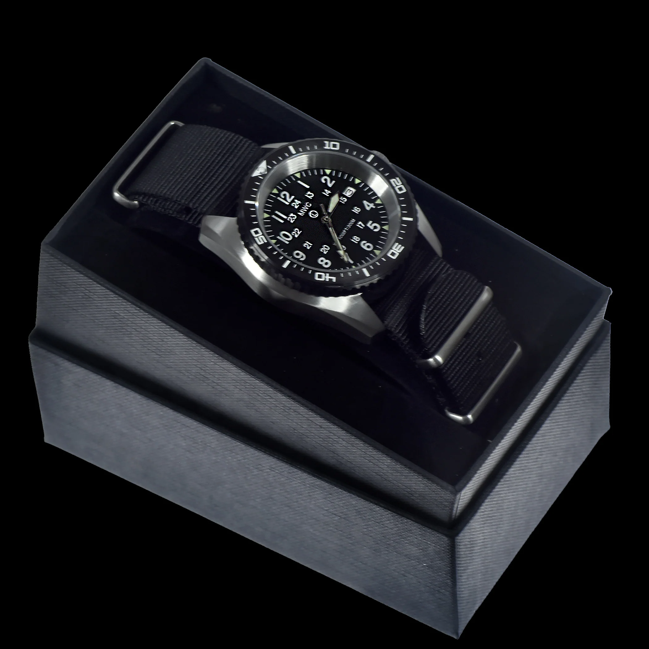 Military Divers Watch Stainless Steel (Automatic) 12/24 Hour Dial with Sapphire Crystal and Ceramic Bezel - Image 9