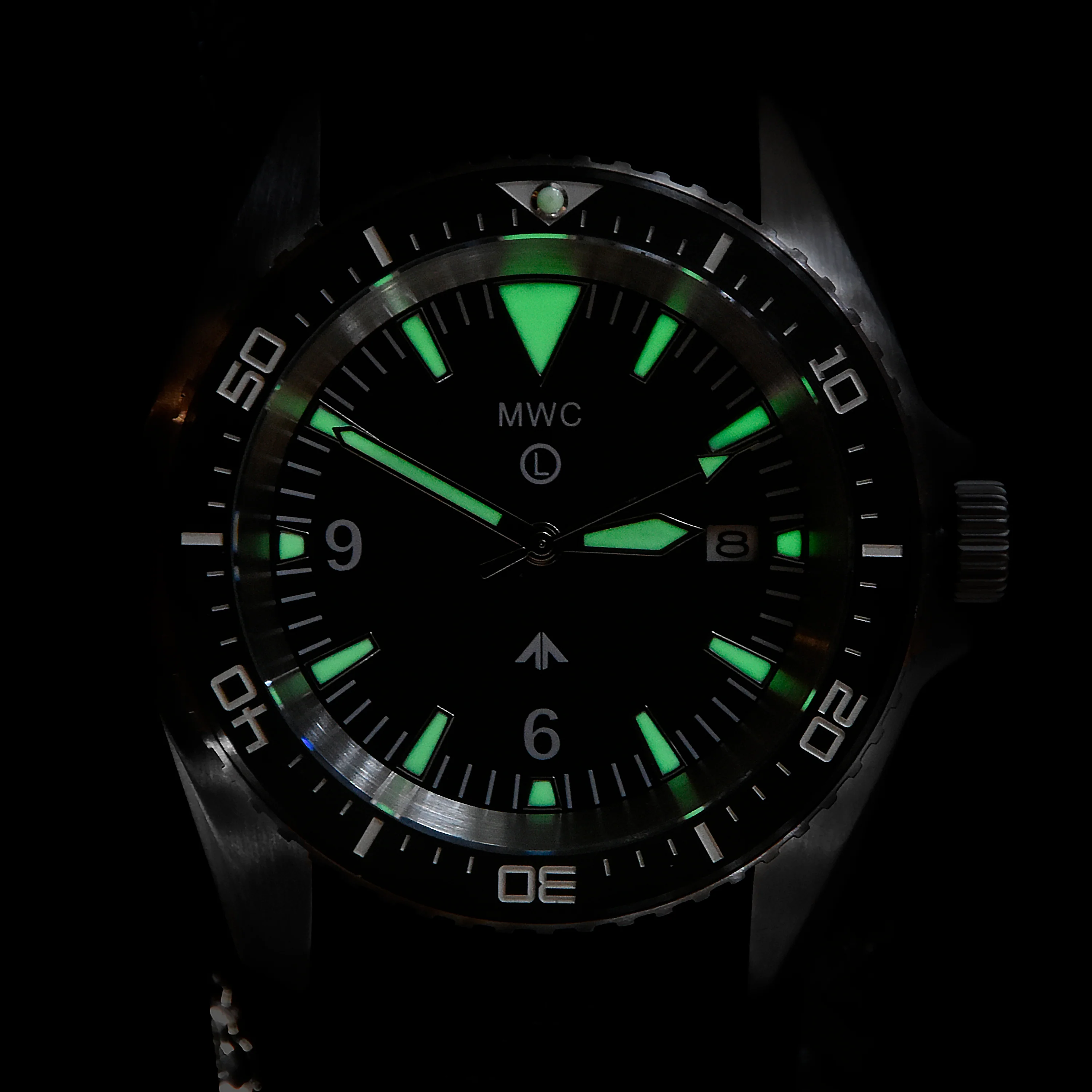 Military Divers Watch Stainless Steel (Automatic) 12 Hour Dial with Sapphire Crystal and Ceramic Bezel - Image 4