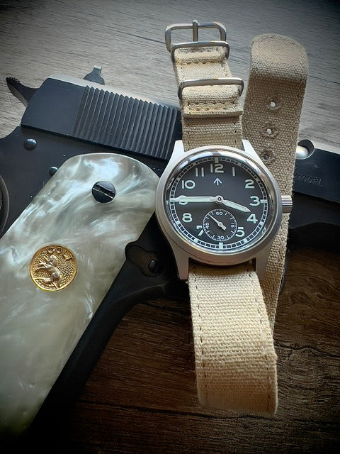 MWC 1940s/1950s "Dirty Dozen" Pattern General Service Watch with a 31 Jewel Swiss Sellita SW260 Automatic Movement and a Domed Vintage Box Sapphire Crystal - Image 10