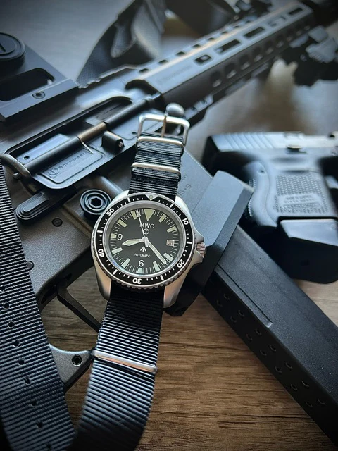 MWC 1999-2001 Pattern Automatic Military Divers Watch with Sapphire Crystal and 60 Hour Power Reserve - Image 13