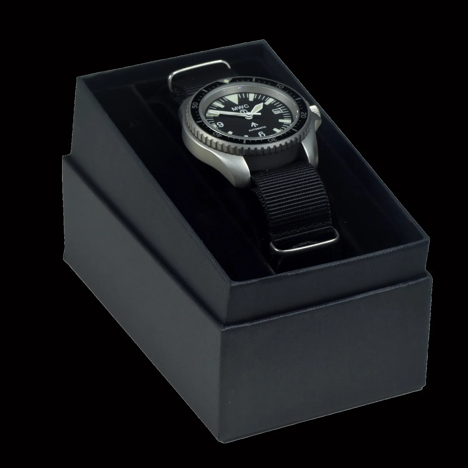 MWC 1999-2001 Pattern Automatic Military Divers Watch with Sapphire Crystal and 60 Hour Power Reserve - Image 7