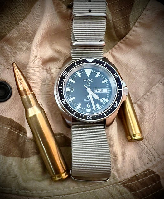 MWC 1999-2001 Pattern Quartz Day/Date Military Divers Watch with Stainless Steel Case and Sapphire Crystal - Image 13