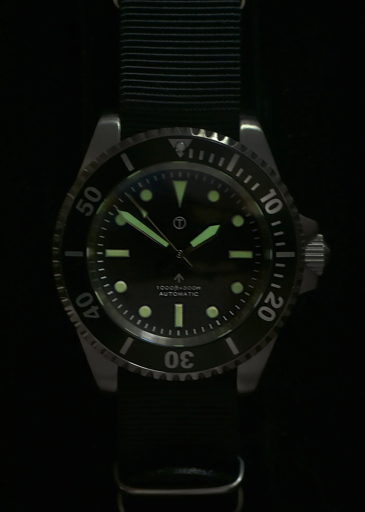 MWC 24 Jewel 1982 Pattern 300m Automatic Military Divers Watch with Sapphire Crystal on a NATO Webbing Strap (Non Date Version) - Image 3