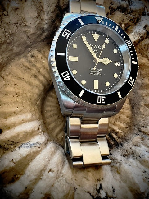 MWC 24 Jewel 300m Automatic Military Divers Watch with Sapphire Crystal and Ceramic Bezel on a Matching Stainless Steel Bracelet - Image 16