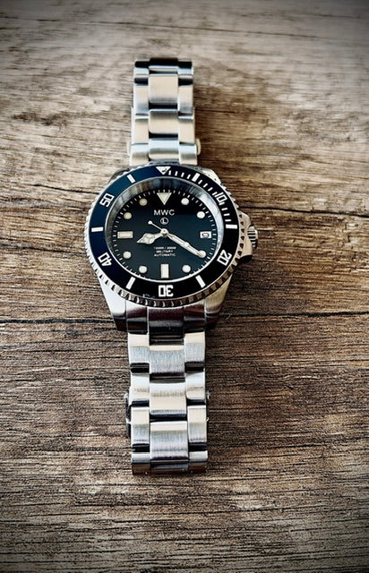 MWC 24 Jewel 300m Automatic Military Divers Watch with Sapphire Crystal and Ceramic Bezel on a Matching Stainless Steel Bracelet - Image 21