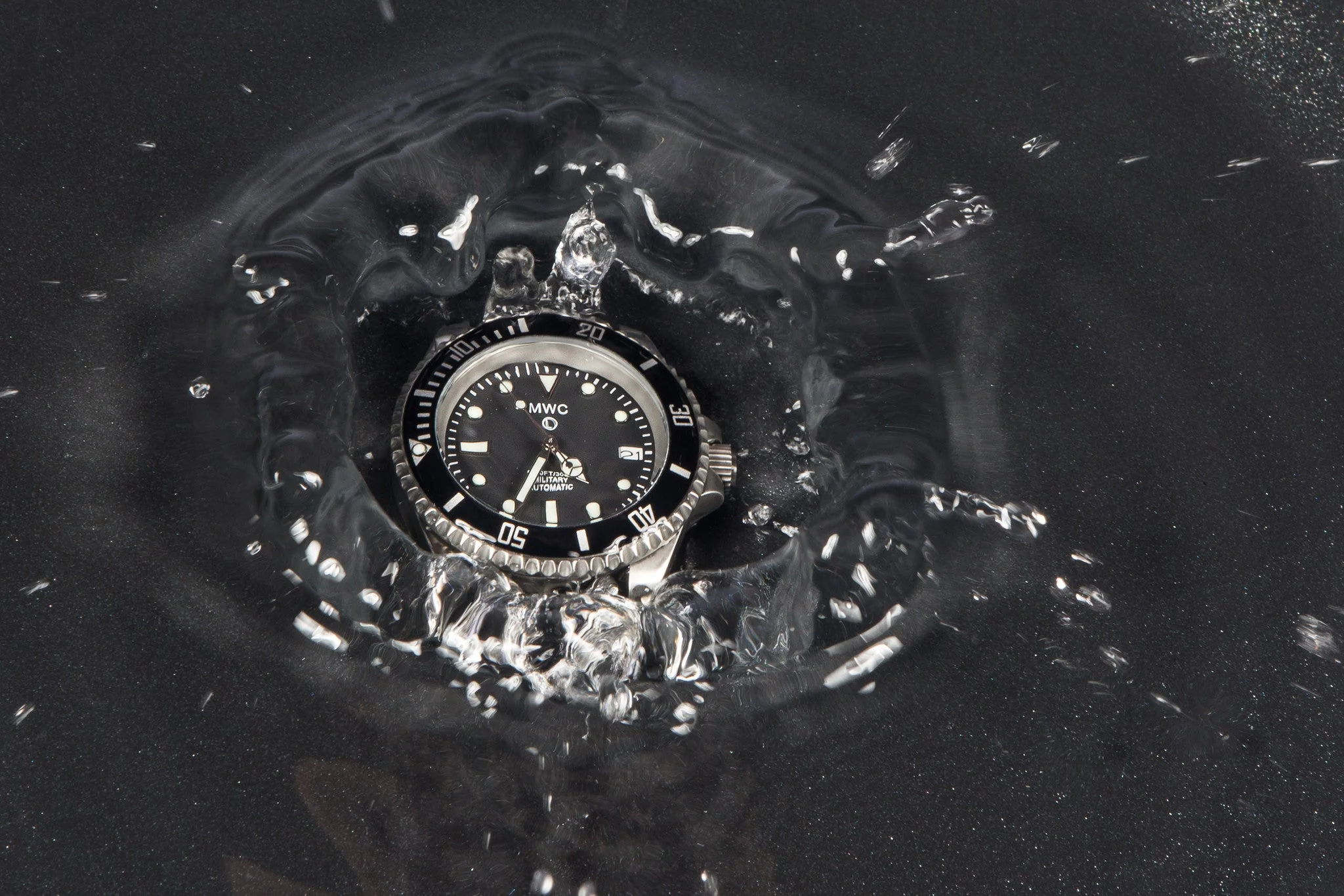 MWC 21 Jewel 300m Automatic Military Divers Watch with Sapphire Crystal and Ceramic Bezel on a NATO Webbing Strap - Image 9