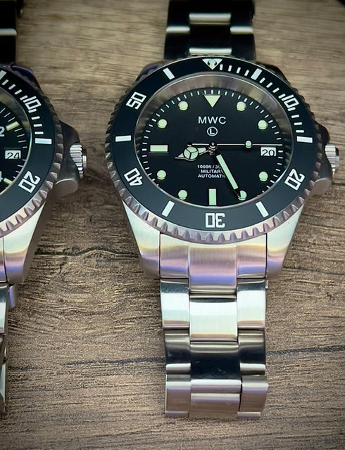 MWC 24 Jewel 300m Automatic Military Divers Watch with Sapphire Crystal and Ceramic Bezel on a Matching Stainless Steel Bracelet - Image 11