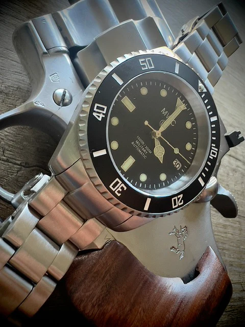 MWC Professional Military Diver 300m – Swiss Sellita SW200 Automatic, Sapphire Crystal, Ceramic Bezel & Steel Bracelet - Image 23