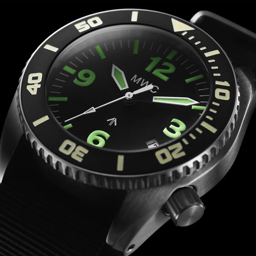 MWC "Depthmaster" 100atm / 3,280ft / 1000m Water Resistant Military Divers Watch in Stainless Steel Case with Helium Valve (Quartz) - Image 4