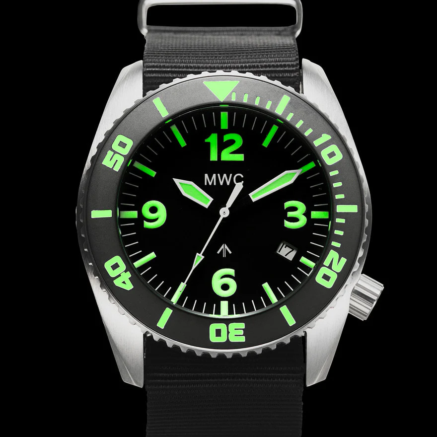 MWC "Depthmaster" 100atm / 3,280ft / 1000m Water Resistant Military Divers Watch in Stainless Steel Case with Helium Valve (Quartz) - Image 6