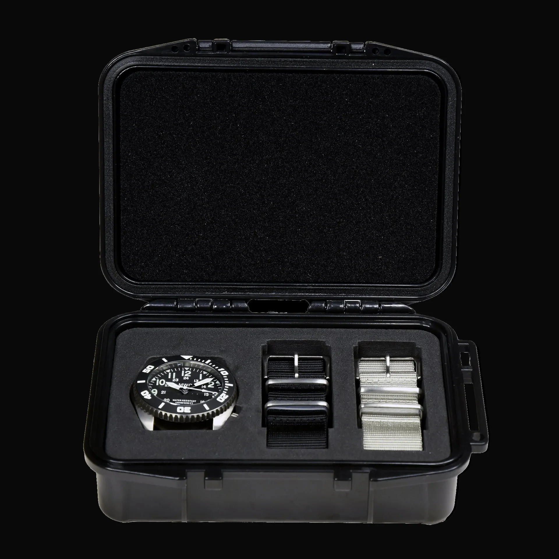 MWC "Depthmaster" 100atm / 3,280ft / 1000m Water Resistant Military Divers Watch in a Titanium Case with a Helium Escape Valve (Automatic) - Image 7
