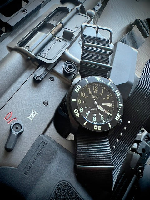 MWC "Depthmaster" Military Divers Watch – 100ATM / 3,280ft / 1000m Water Resistant, PVD Stainless Steel Case with Helium Valve (Quartz) - Image 10