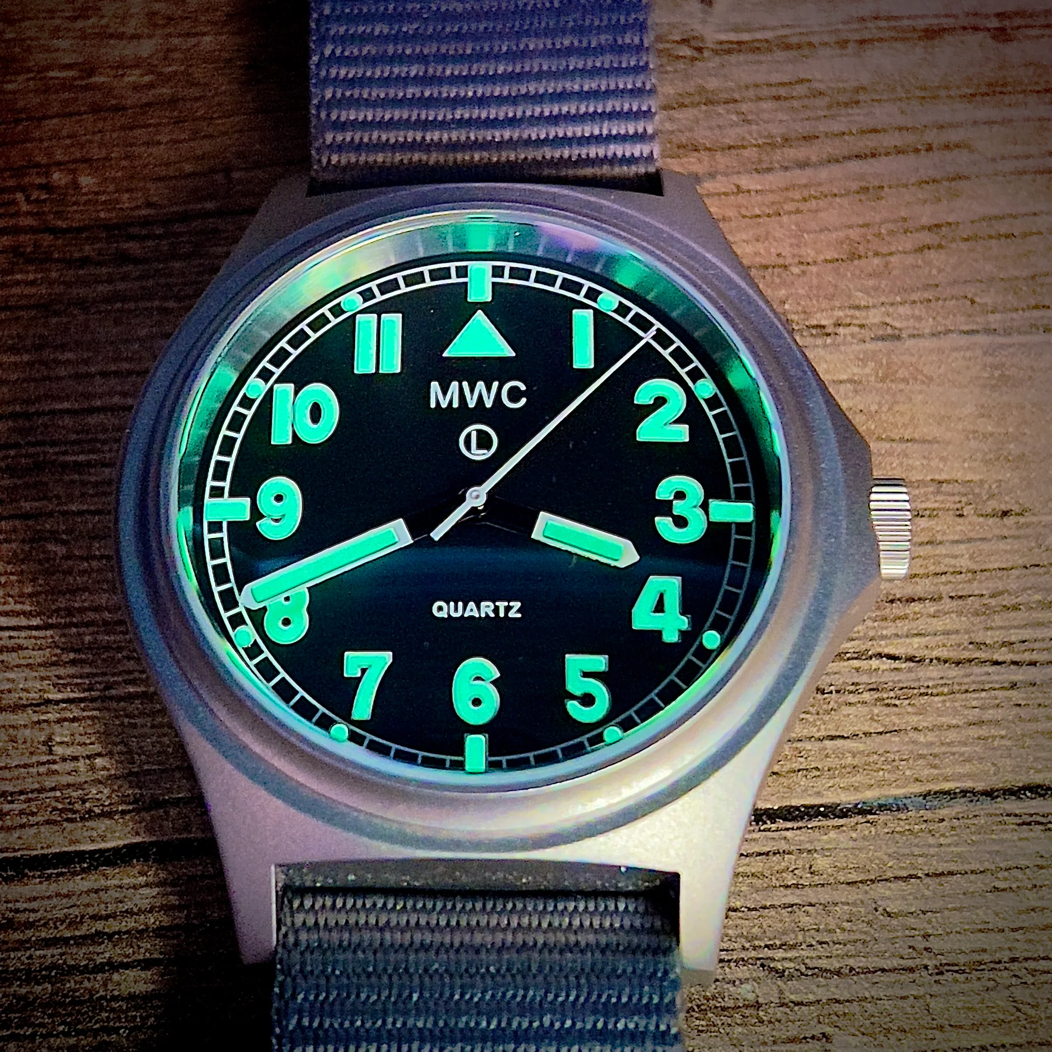 MWC G10 100m / 330ft Water resistant Search and Rescue (SAR) Stainless Steel Military Watch with Sapphire Crystal - NATO Stock Number: NSN 6645-99-472-3228 - Image 8