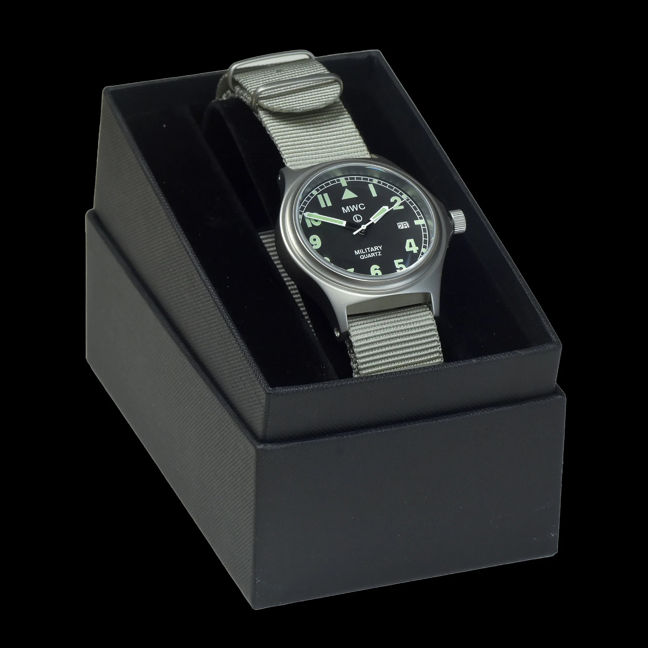 MWC G10 50m (165ft) Water Resistant NATO Pattern Military Watch with Satin Case Finish, Fixed Strap Bars, Sapphire Crystal and 60 Month Battery Life - Image 9