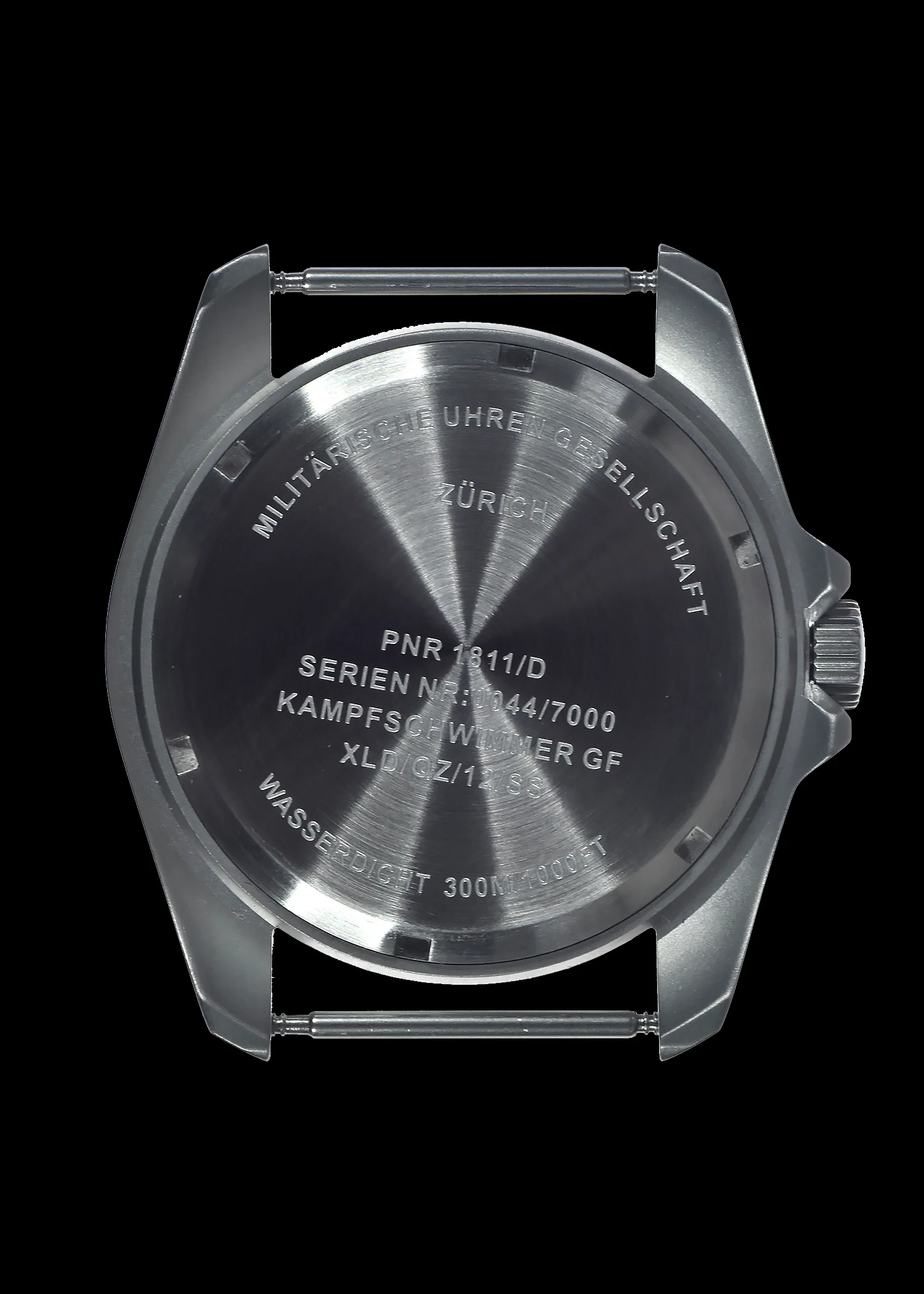 MWC Heavy Duty 300m Military Divers Watch in Stainless Steel Case (Quartz) with Sapphire Crystal and Ceramic Bezel - Image 6