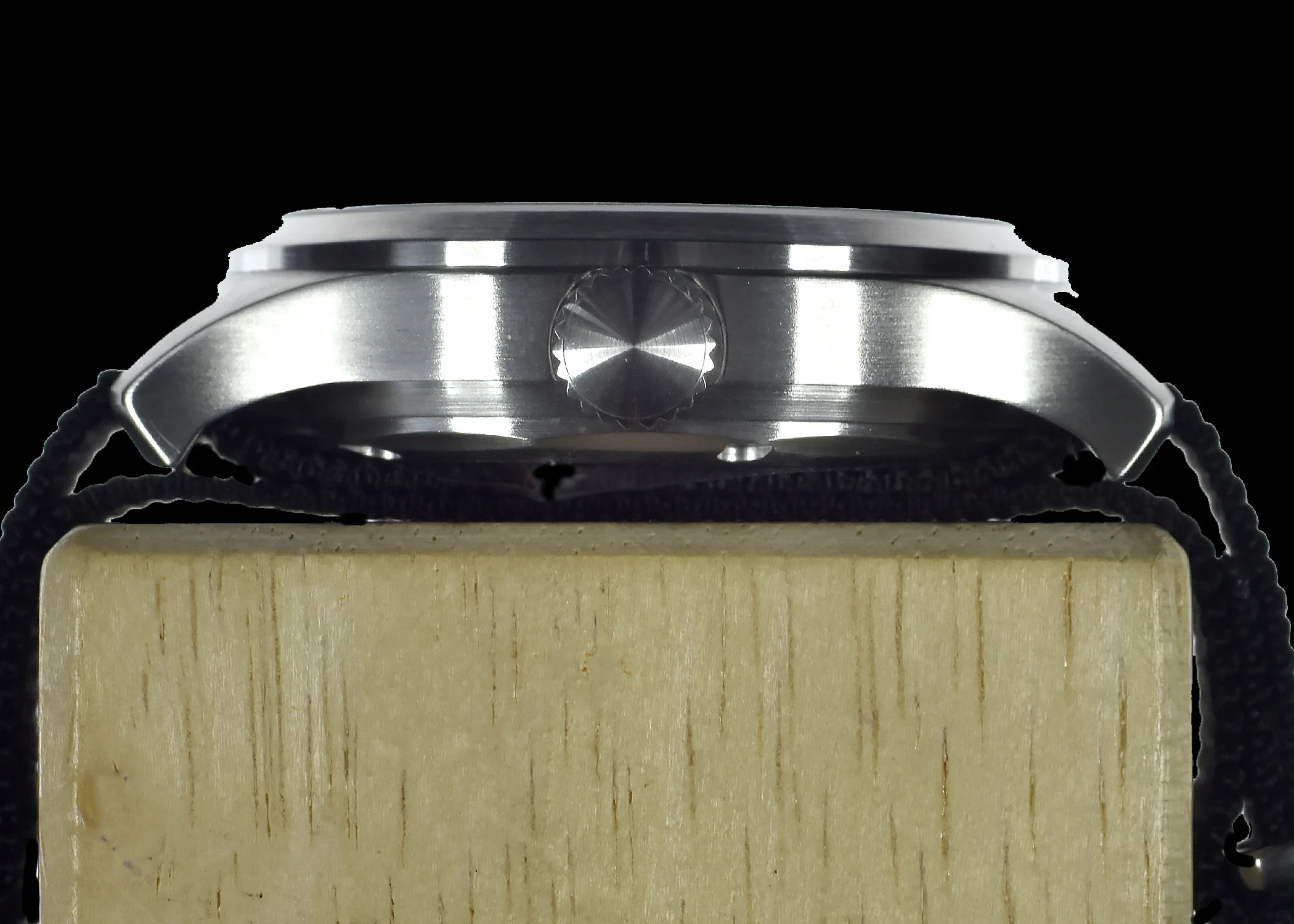 MWC MKIII (100m) 1950's / 60's Pattern Automatic Military Watch in Stainless Steel with Sapphire Crystal - Image 6