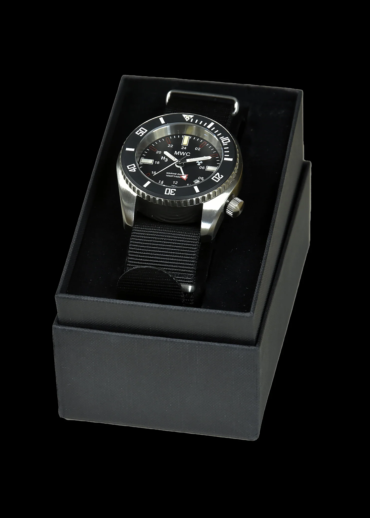 MWC "Submariner / Naval Crew Divers Watch" 500m (1,640ft) Water Resistant Dual Time Zone Military Watch in a Stainless Steel Case with GTLS and Helium Valve - Image 5